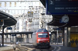 cff_swiss_train_geneva_cornavin_2010