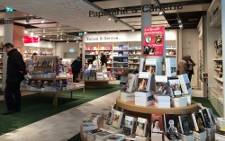 Payot on Monday morning, plenty of space and a good group of happy shoppers