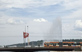 mont_blanc_bridge_geneva_180611