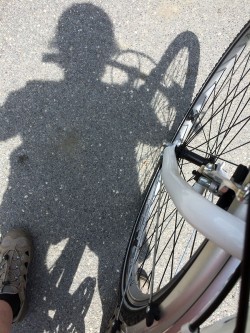 cycling_shadows_130715