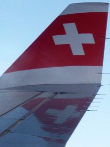 swiss_airplane_flying_2009